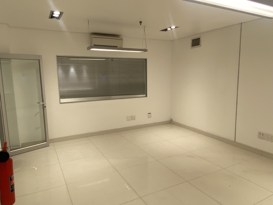 To Let commercial Property for Rent in Salt River Western Cape